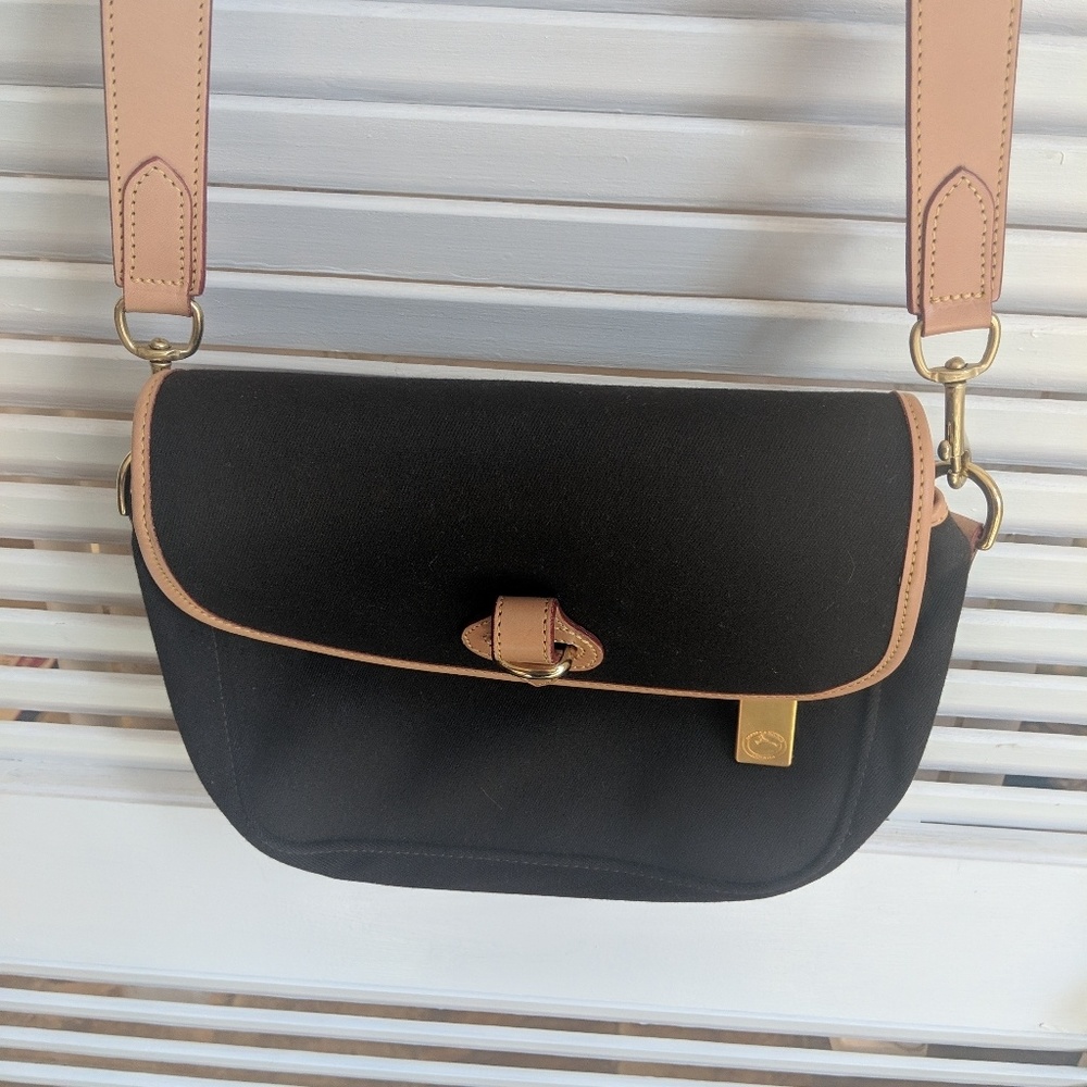 Vintage Dooney & Bourke Crossbody Safari Bag